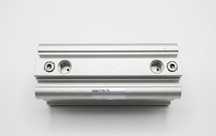 Air Cylinders, Double Acting Type, Double Acting Single Rod Model, 32 mm Bore, 75 mm Stroke, Adjustable Both Ends Cushion