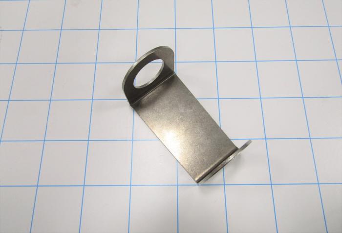 C BRACKET FOR PNEUMATIC PIPE