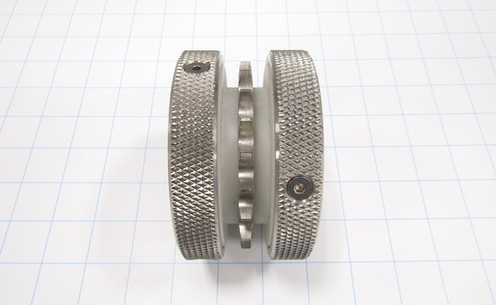 CHAIN ROLLER ASSEMBLY