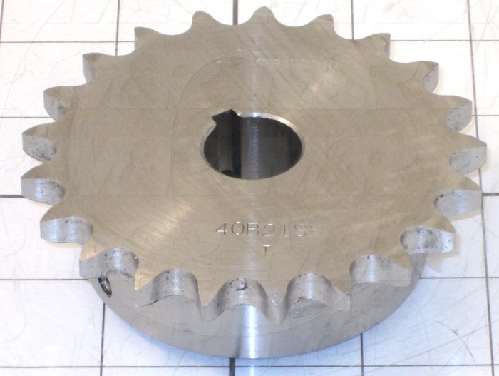 Chain Sprocket, ANSI 40, Cylindrical with Keyway, 0.75" Bore Size, 21 Teeth, Stainless Steel Material, With 2 Setscrews