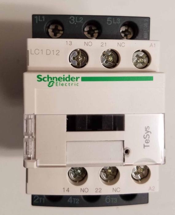Contactor, 3 Poles, 120VAC Coil, 25A, 3 HP @ 3PH 200VAC, 575VAC, 7.5 HP @ 3PH 460VAC, 1 NO Contacts, 1 NC Contacts, Screw Terminal Connection