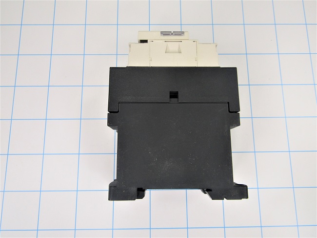 Contactor, 3 Poles, 24VDC Coil, 25A, Screw Terminal Connection