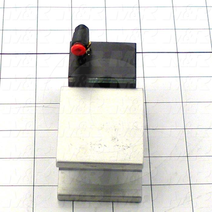 Fabricated Parts, Squeegee Flood Bar Clamp Assembly, 5.82 in. Length, 2.42 in. Width, 1.75 in. Height