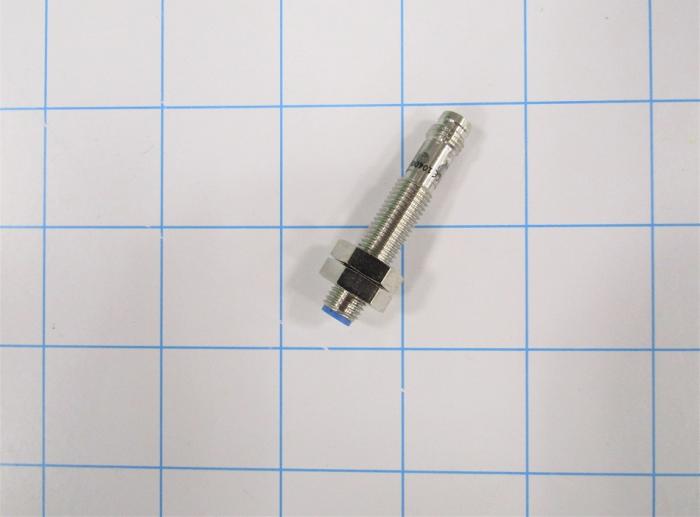 Magnetic Proximity Switch, 8mm Barrel, 5-60mm, 3 Wire, NPN, Normally Open, W/O cable, 10-30VDC