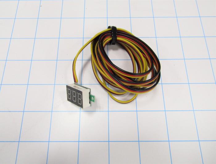 Meter, DC Voltage Digital Panel Meter, 5-32VDC, 3 Segment Display, Green, 0-32VDC