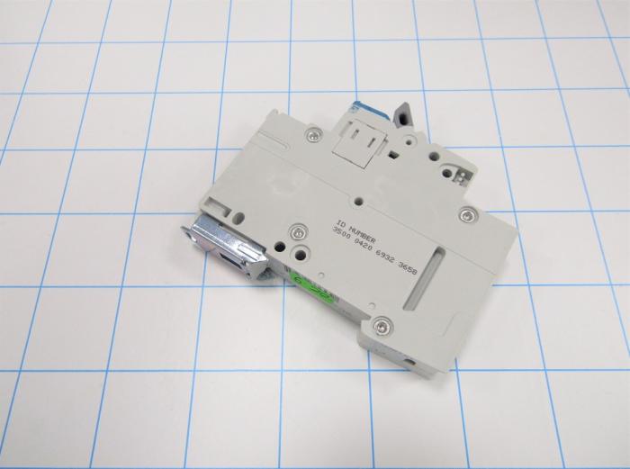 MINIATURE CIRCUIT BREAKER