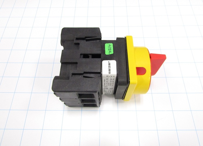 ON-OFF ISOLATOR SWITCH