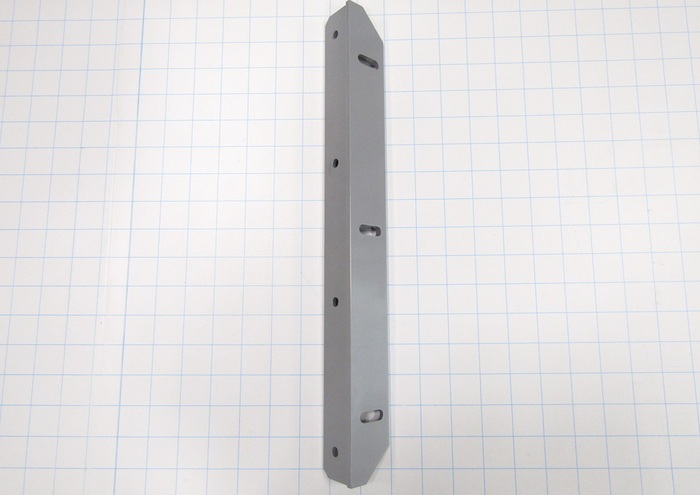 PALLET SUPPORT ANGLE