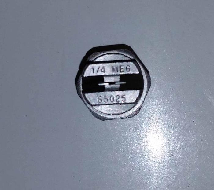 Spraying Systems, Spray Nozzle, Stainless Steel Material, 1/4 in. NPT Liquid Inlet, Male Thread Mounting, 65 Degree